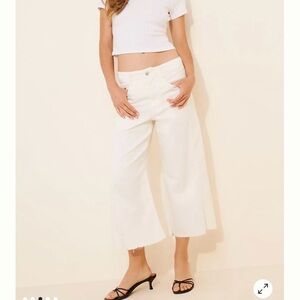 Pilcro The Adi Mid-Rise Frayed Relaxed Flare Jeans:Crop Edition 25 White